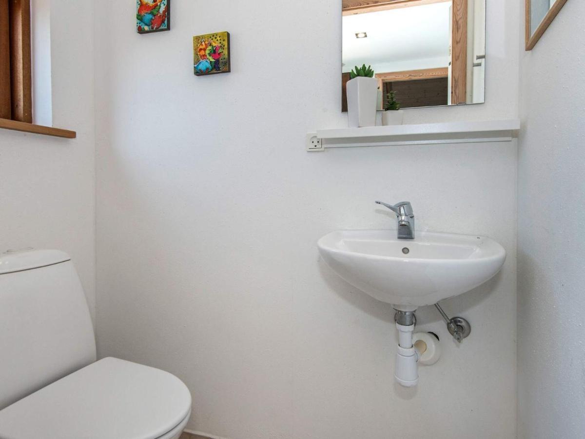 8 Person Holiday Home In Ulfborg Buitenkant foto