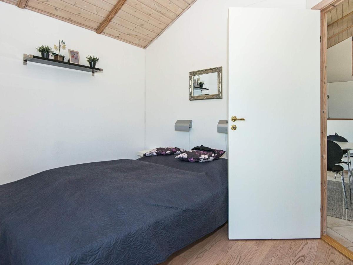8 Person Holiday Home In Ulfborg Buitenkant foto